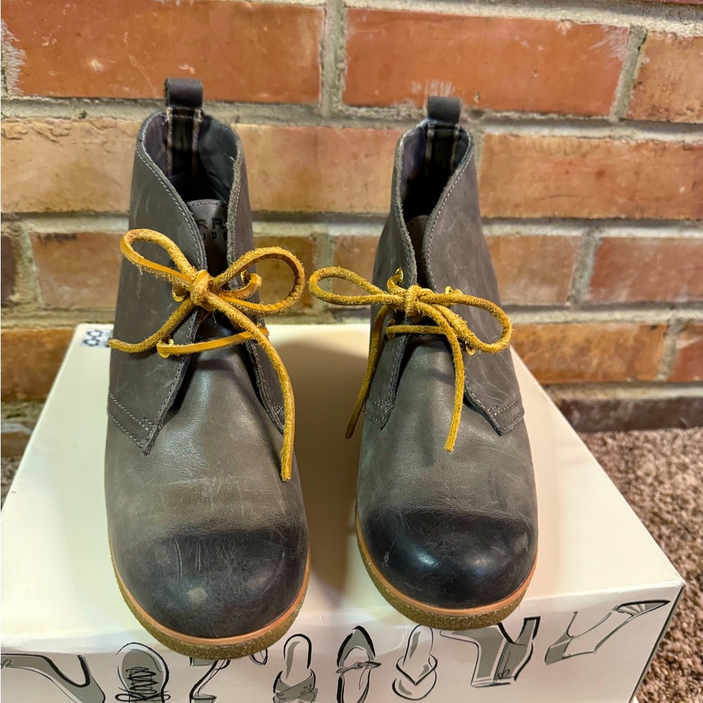 Sperry Harlow Burnished Leather Wedge Bootie • Graphite Color • Size 8